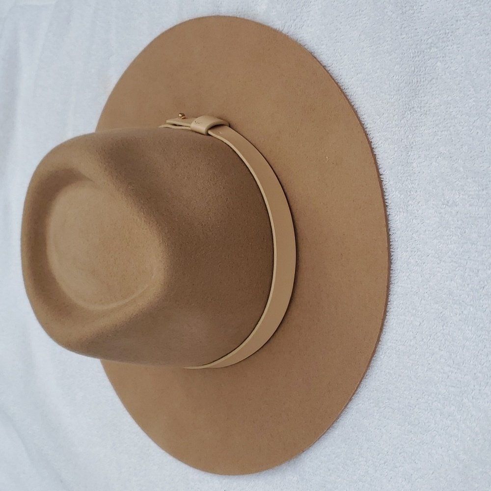 2/$20 H&M Teardrop Crown Fedora style 3" Brim Hat - Size Small, Light Pink